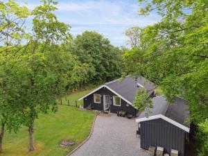 Holiday Home Hereth - 30km from the sea by Interhome