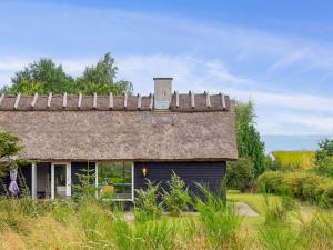 Holiday Home Emeli - 100m from the sea by Interhome