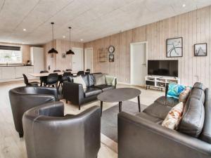 Holiday Home Bendiks - 30km from the sea by Interhome