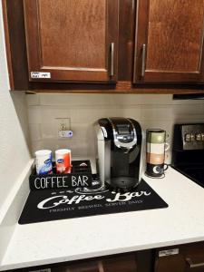 Frisco Vibes With Pool Gym and Elegant 1BR Apart