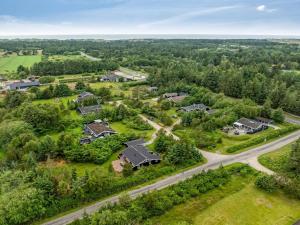 Holiday Home Anouk - 2km from the sea by Interhome