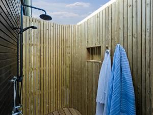 Holiday Home Lyder - 400m from the sea by Interhome