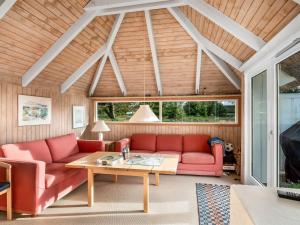 Holiday Home Elenor - 1-1km from the sea by Interhome