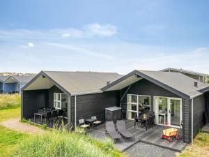 Apartment Antonelle - from the sea by Interhome