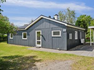 Holiday Home Mani - 1-1km from the sea by Interhome