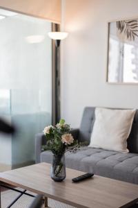 Modern Design Cozy 1B1B