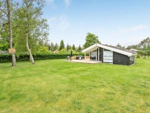 Holiday Home Clari - 500m from the sea by Interhome