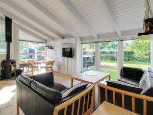 Holiday Home Clari - 500m from the sea by Interhome