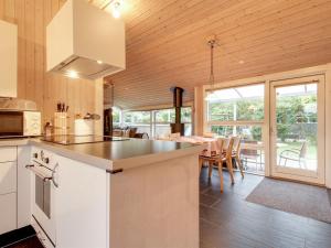 Holiday Home Albertina - 200m from the sea by Interhome