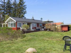 Holiday Home Ingold - 50m from the sea by Interhome