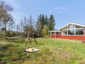 Holiday Home Ingold - 50m from the sea by Interhome