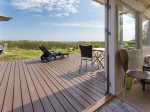 Holiday Home Ingold - 50m from the sea by Interhome