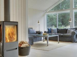Holiday Home Cate - 150m from the sea by Interhome