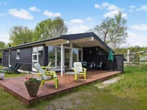 Holiday Home Fleur - 50m from the sea by Interhome