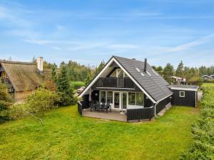 Holiday Home Hejdie - 150m from the sea by Interhome