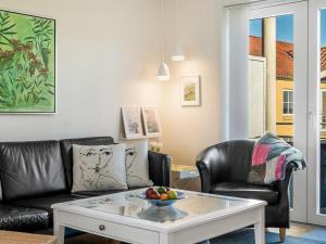 Apartment Dafna - 100m from the sea by Interhome