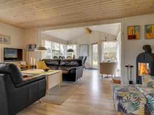 Holiday Home Nico - 1-1km from the sea by Interhome