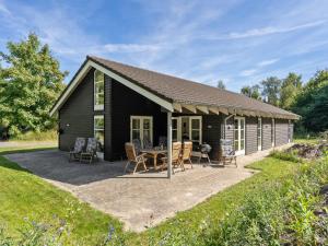 Holiday Home Kringfod - 590m from the sea by Interhome