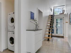 Holiday Home Kringfod - 590m from the sea by Interhome