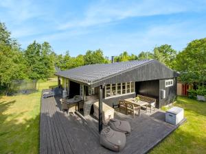 Holiday Home Sunaj - from the sea by Interhome