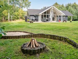 Holiday Home Agved - 1-5km from the sea by Interhome