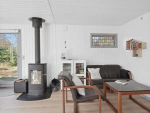 Holiday Home Tarja - 150m from the sea by Interhome