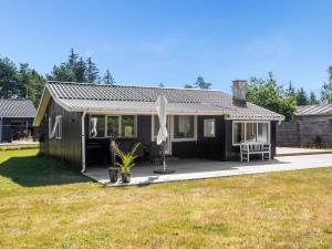 Holiday Home Landolf - 250m from the sea by Interhome