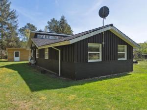 Holiday Home Petri - 500m from the sea by Interhome