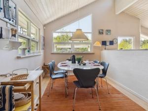Holiday Home Petri - 500m from the sea by Interhome