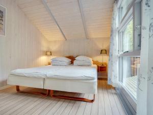 Holiday Home Selver - 250m from the sea by Interhome