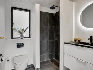 Holiday Home Sinna - from the sea by Interhome