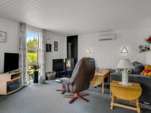 Holiday Home Aima - 400m from the sea by Interhome