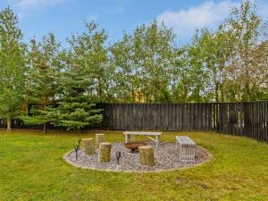 Holiday Home Hielm - 1km from the sea by Interhome