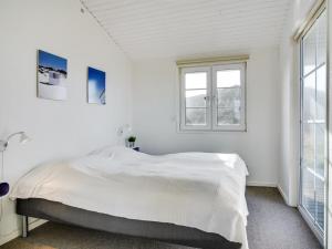 Holiday Home Zaharinka - 300m from the sea by Interhome