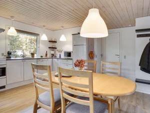 Holiday Home Zölestine - 1km from the sea by Interhome