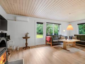 Holiday Home Zölestine - 1km from the sea by Interhome