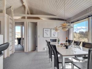 Holiday Home Fanney - 100m from the sea by Interhome