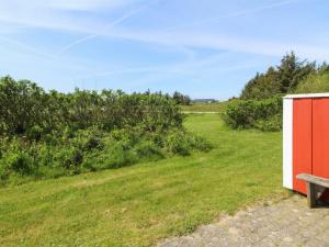 Apartment Hariett - 900m from the sea by Interhome