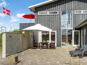 Holiday Home Tinea - 50m from the sea by Interhome