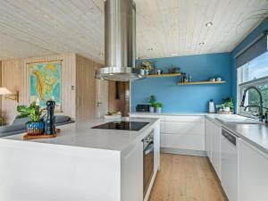 Holiday Home Ingiald - 600m from the sea by Interhome