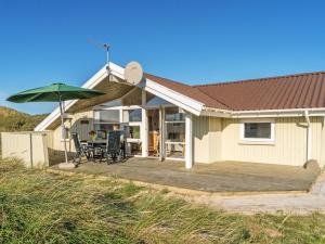 Holiday Home Matias - 150m from the sea by Interhome