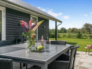 Holiday Home Cholena - 700m from the sea by Interhome