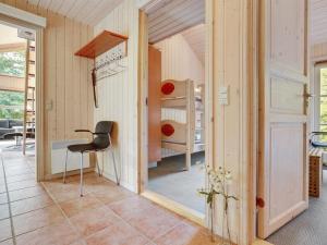 Holiday Home Krister - 250m to the inlet by Interhome