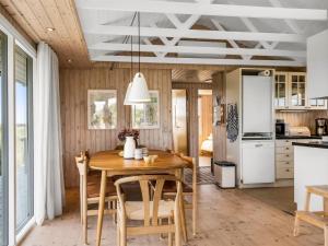 Holiday Home Aatu - 360m from the sea by Interhome