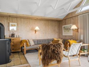 Holiday Home Aatu - 360m from the sea by Interhome