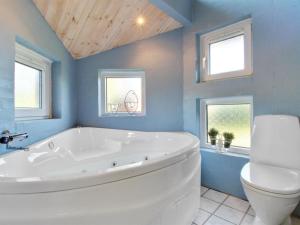 Holiday Home Simjanka - 600m from the sea by Interhome