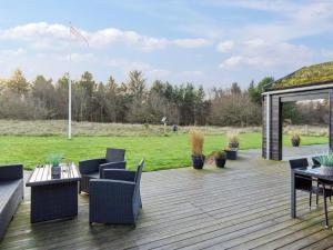 Holiday Home Dyke - 1-5km from the sea by Interhome