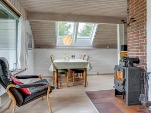 Holiday Home Valo - 400m to the fjord by Interhome