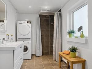 Holiday Home Justine - 600m from the sea by Interhome