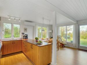 Holiday Home Thina - 750m to the inlet by Interhome